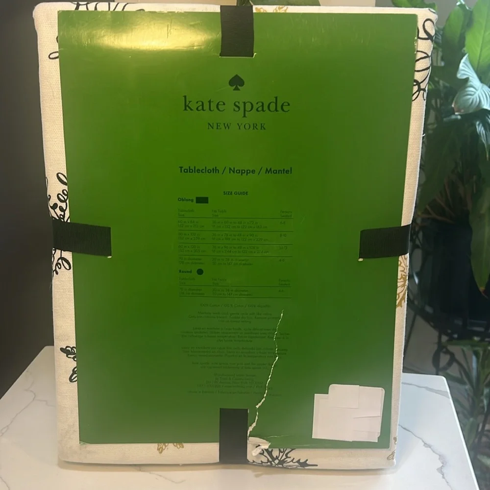 Kate Spade Snowflake Tablecloth 60 x 102 White w/ Black & Gold/Silver Cotton NWT